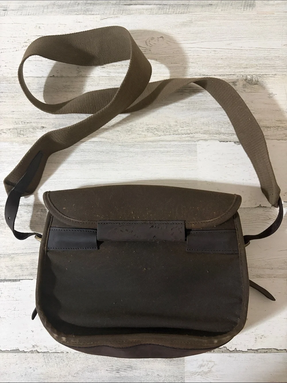 Barbour Dark Brown Waxed Cartridge Bag